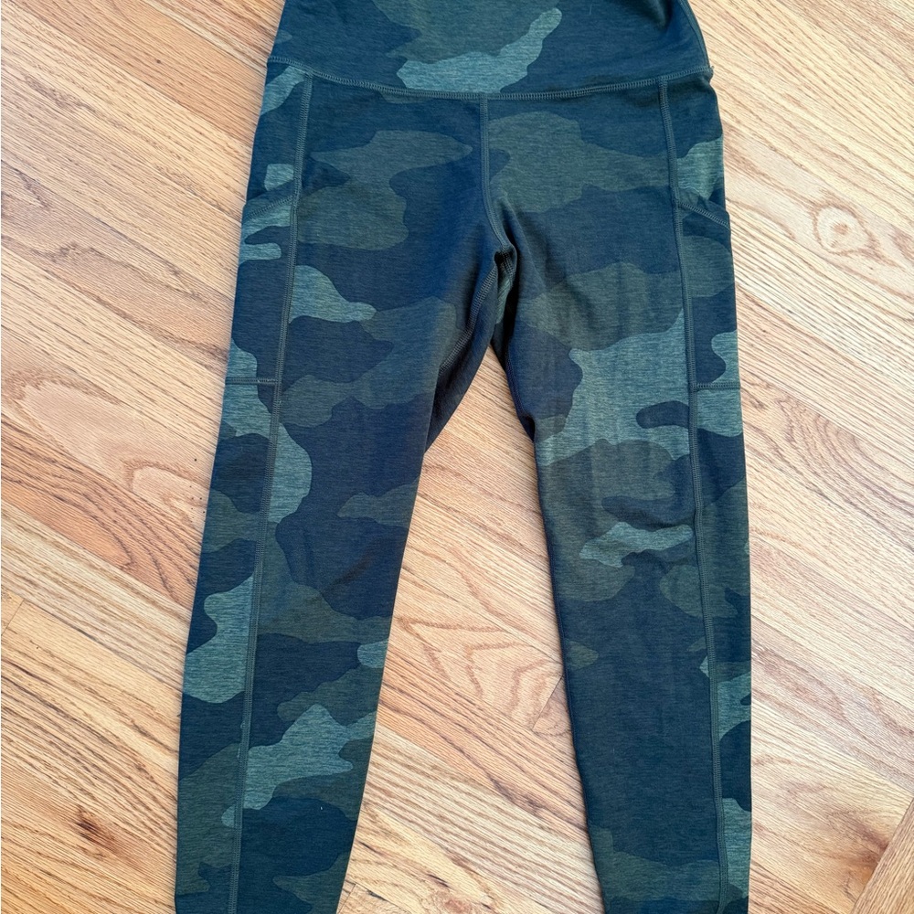 AERIE Offline Camo Leggings